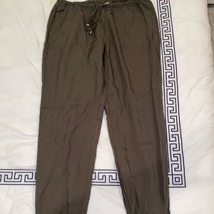 H&M army green pants